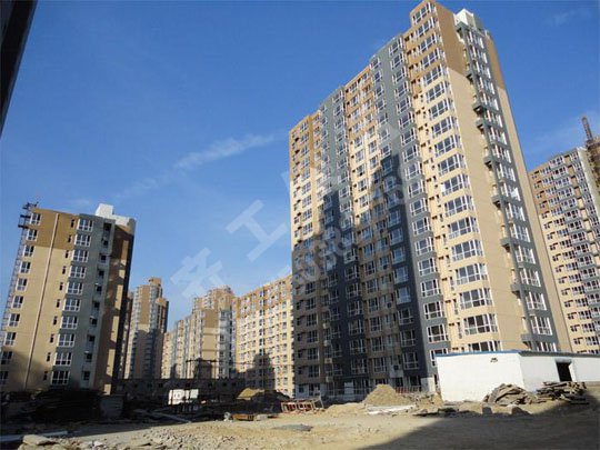 外墻焦作巖棉板防火性與應(yīng)用？