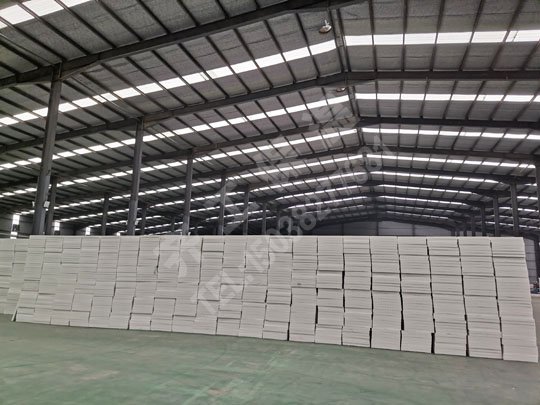 淺談勻質(zhì)保溫板強(qiáng)度不夠怎么辦及解決辦法！